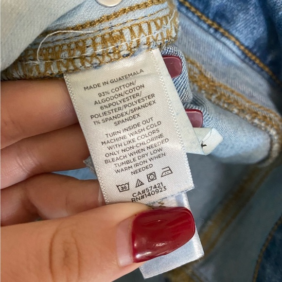 Ann Taylor Curvy Skinny High Rise Cropped Jeans - Picture 5 of 6